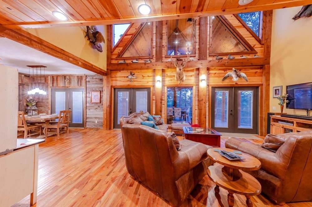 Mountain Fork Lodge Free Wifi Broken Bow Exterior photo